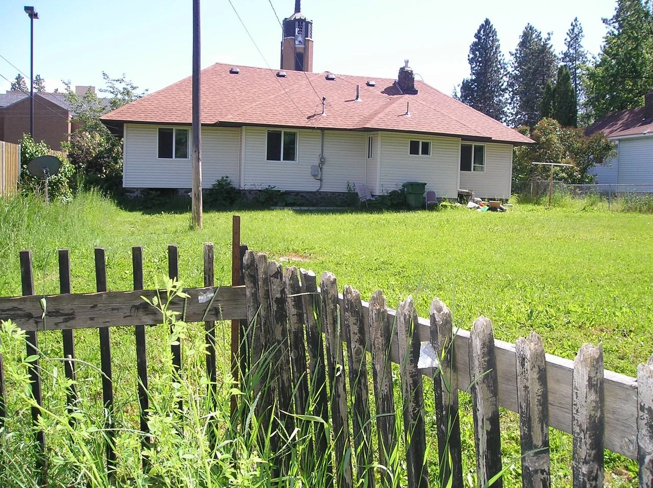 409 E 29th Ave - Photo 5 of 20