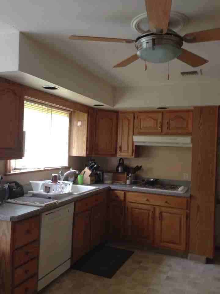 17 Arnold Dr - Photo 3 of 12