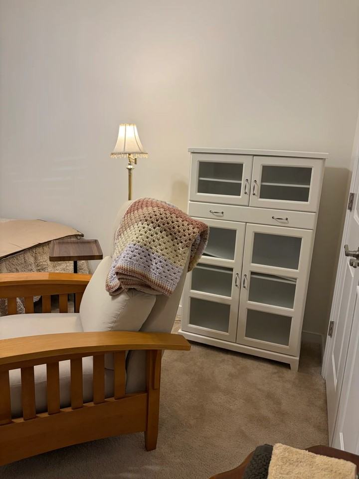 1445 Avondale Woods Dr #1stFLROOM - Photo 4 of 4