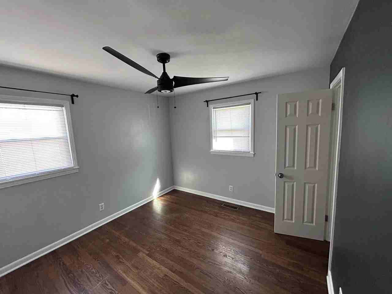 215 Chestnut Dr - Photo 7 of 13