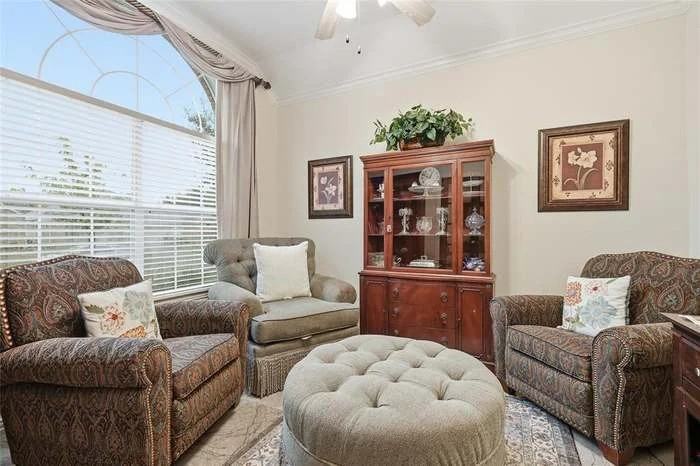 3308 Silent Oak Ln - Photo 5 of 20