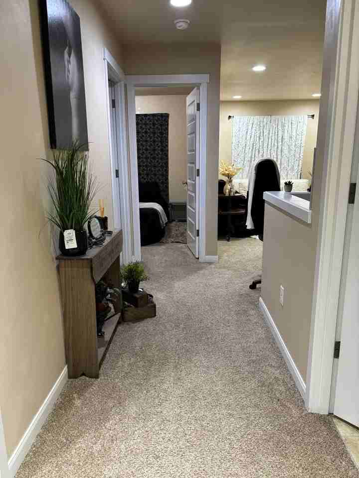 1038 81st Dr Se - Photo 4 of 8