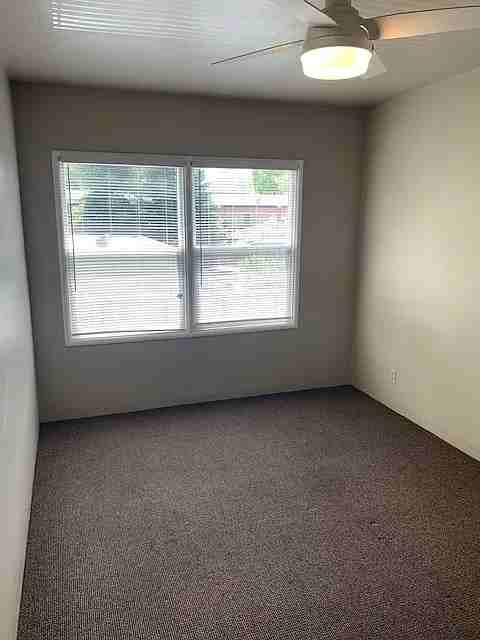 560 Coombs St #3 - Photo 4 of 5