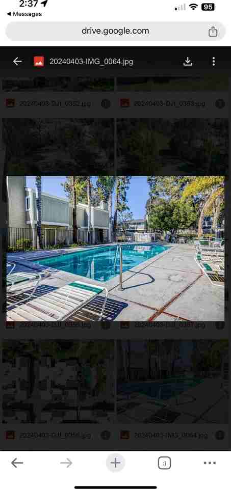 22107 Burbank Blvdwoodland Hills - Photo 6 of 9