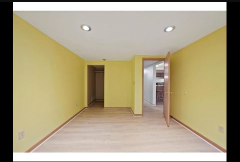 1707 Hallmark Ave N - Photo 4 of 10