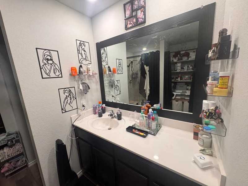 642 Wyatt Way - Photo 3 of 23