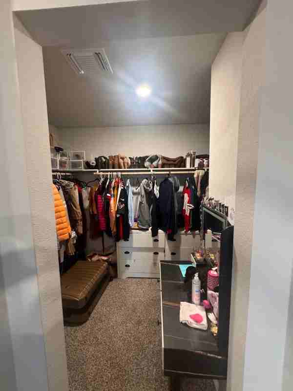 642 Wyatt Way - Photo 4 of 23