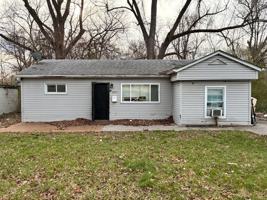 featured image of 10077 Earl Dr