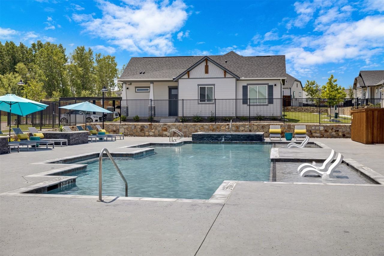 5637 Wild Acres #5637 - Photo 7 of 34