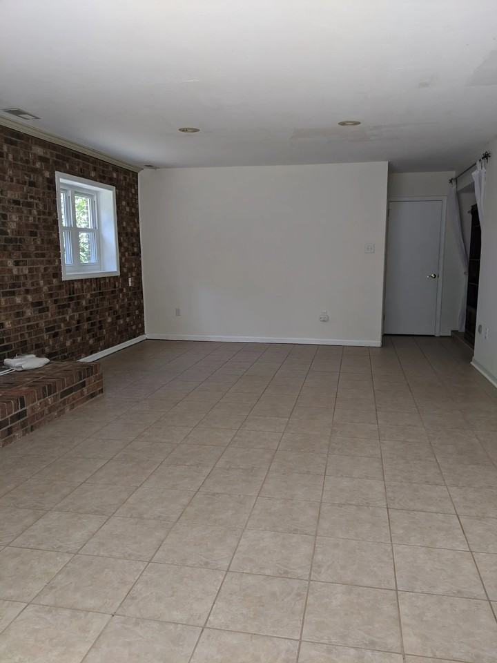 20544 Oatlands Chase Pl - Photo 5 of 9