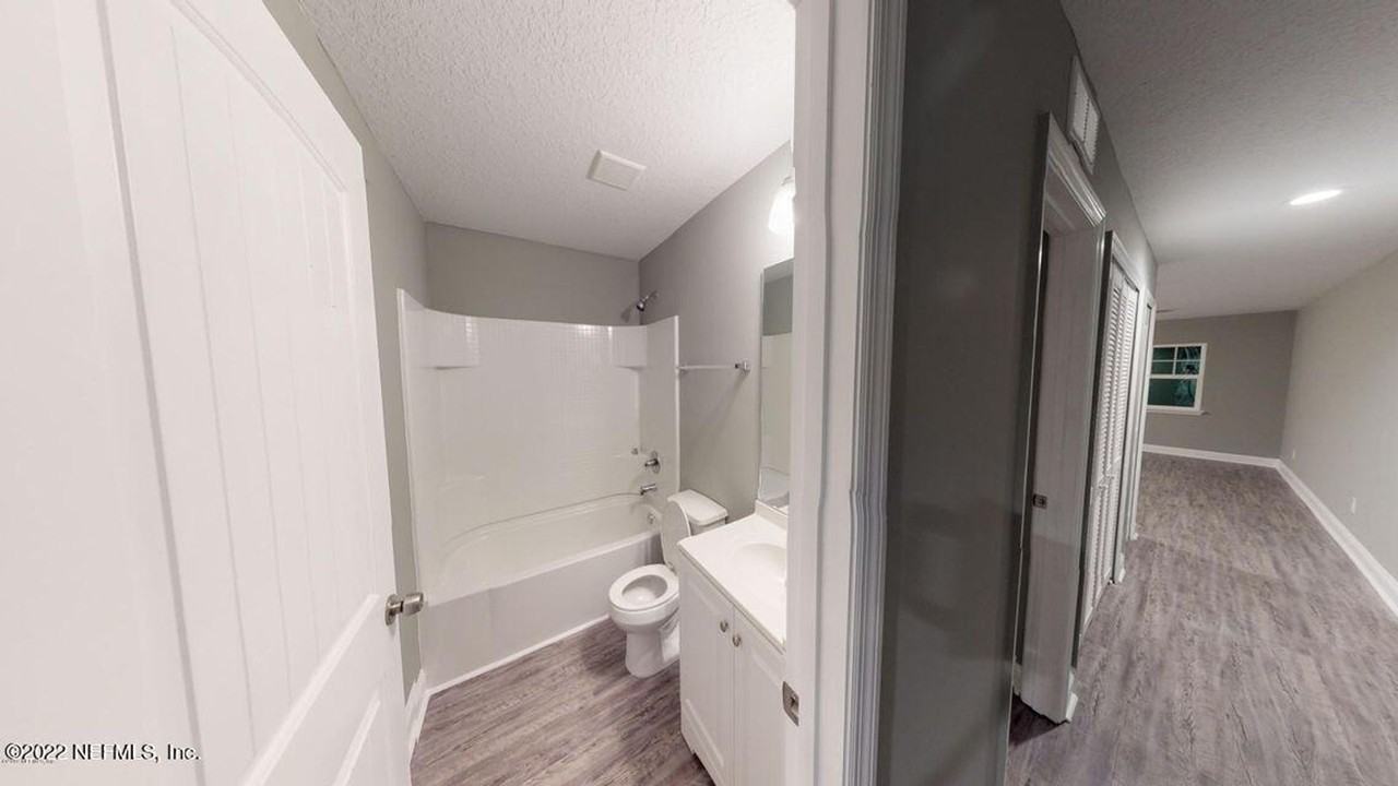 2222 Thomas Ct - Photo 7 of 7