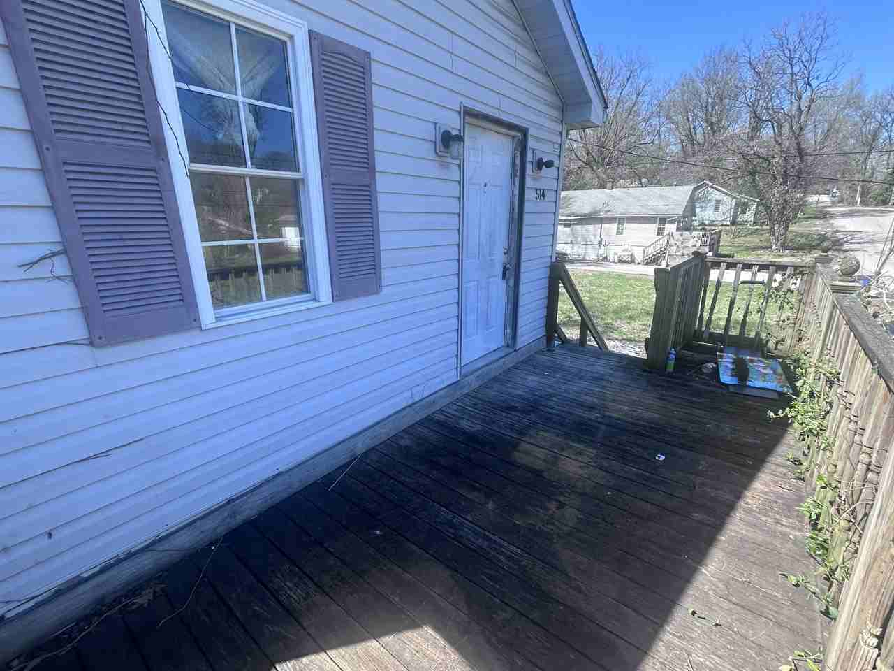 514 Brookside Ave - Photo 2 of 15