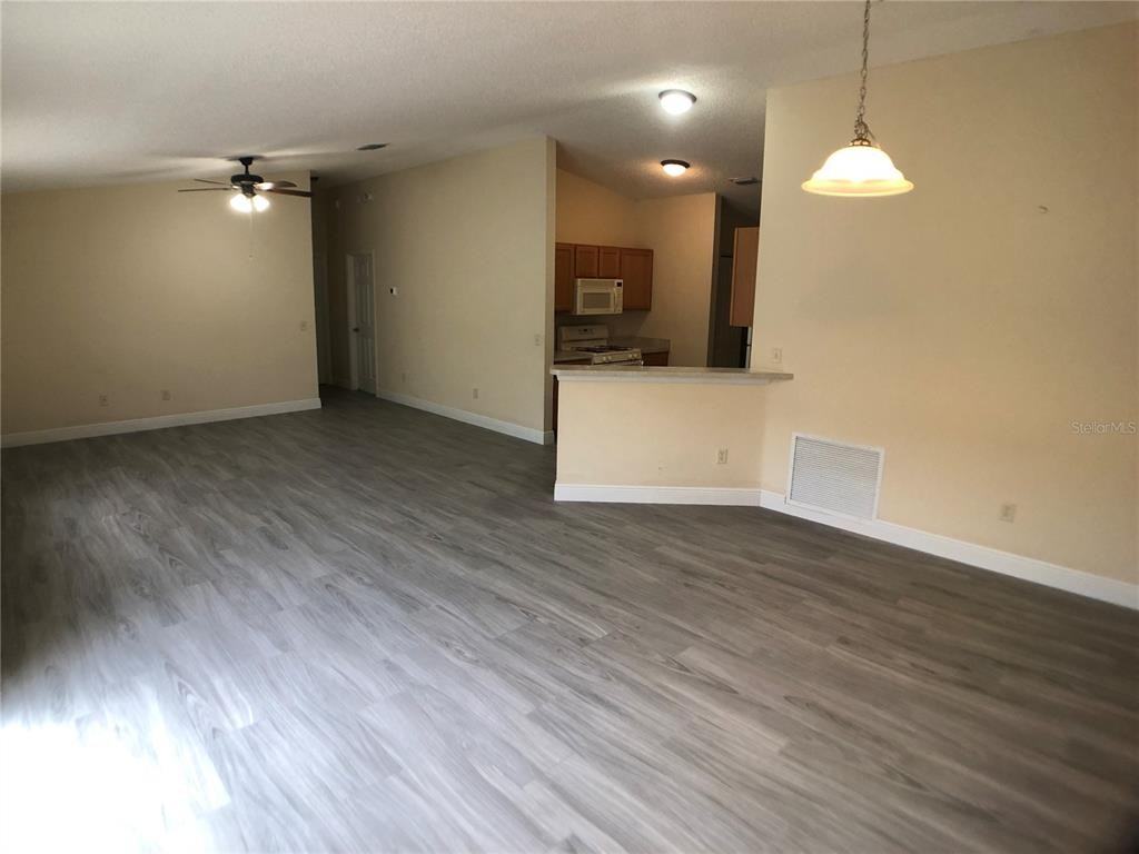 2566 Hialeah Ave #2566 - Photo 5 of 20