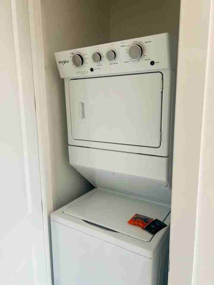 8508 Wileyvale Rd #8508B - Photo 7 of 16