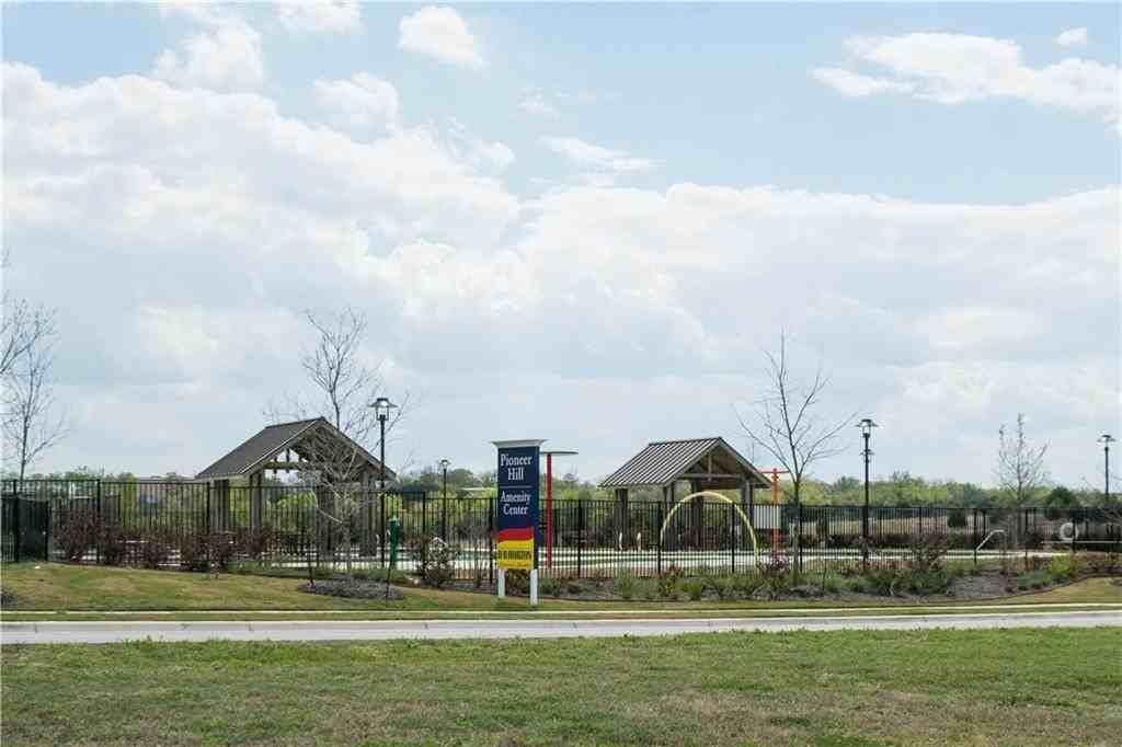 10406 Hatton Ln #10406 - Photo 7 of 22