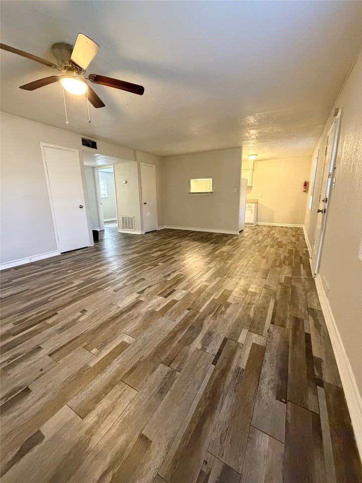 1614 Vauthier St #1614-11 - Photo 3 of 15