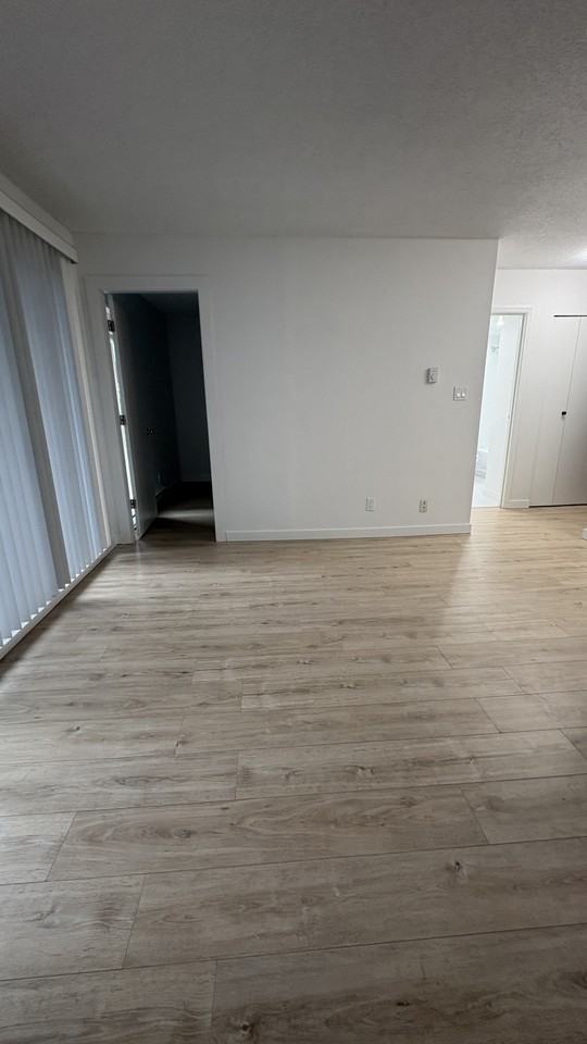 525 West 14th Avenue #407 - Photo 5 of 11