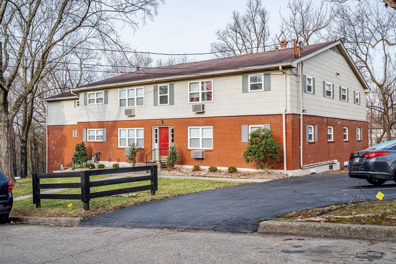 Lindsay Court Apartments - Photo 2 of 50