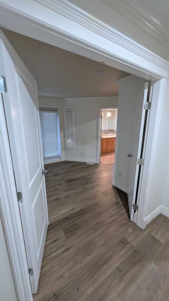 2625 139 Street - Photo 7 of 15