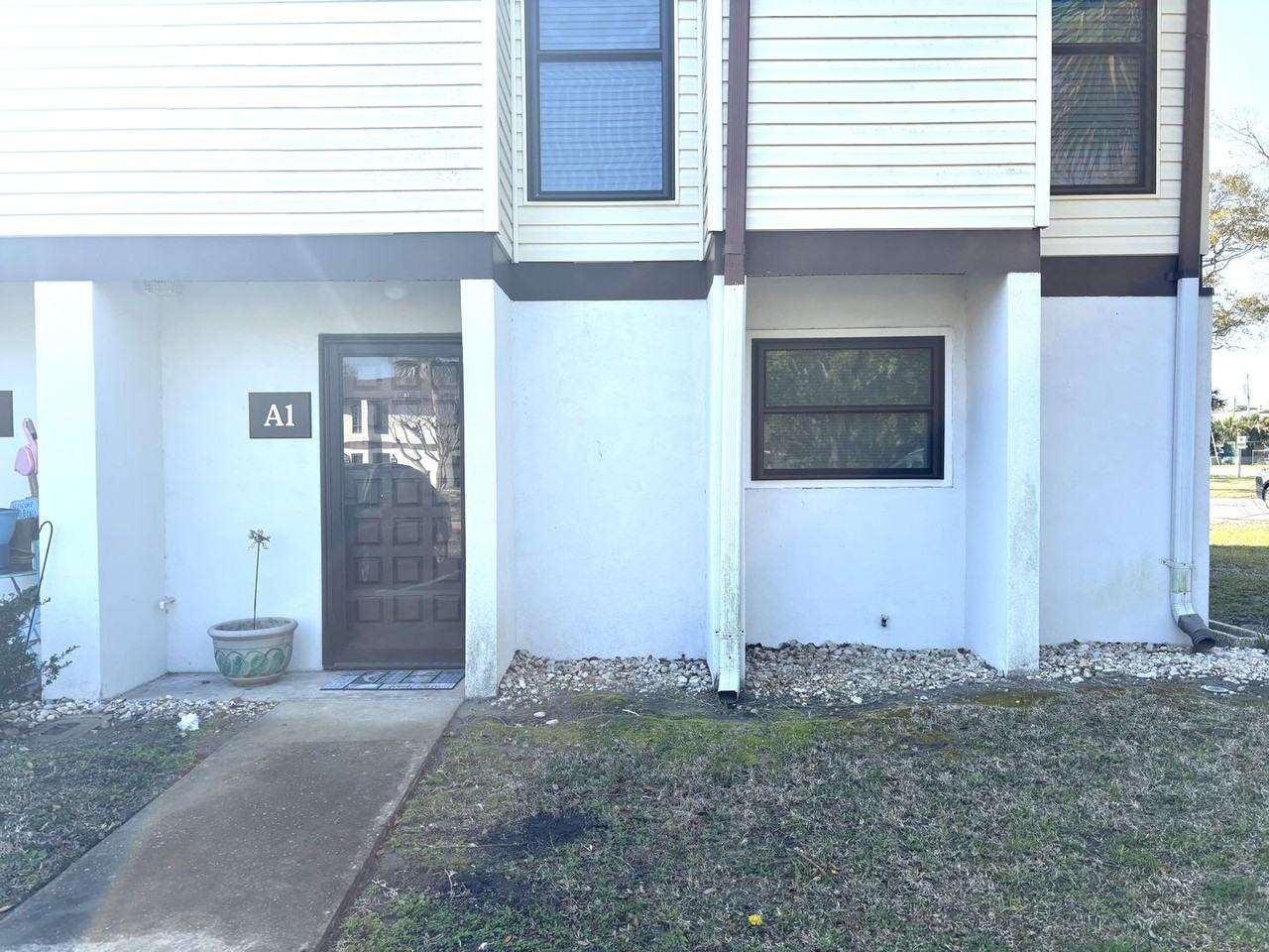 1012 Possum Trot Rd - Photo 2 of 34