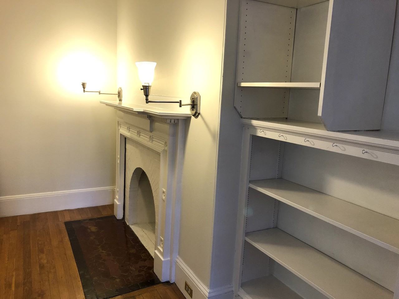 8 Fairfield St #2