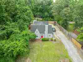 featured image of 1202 E 14th St #C