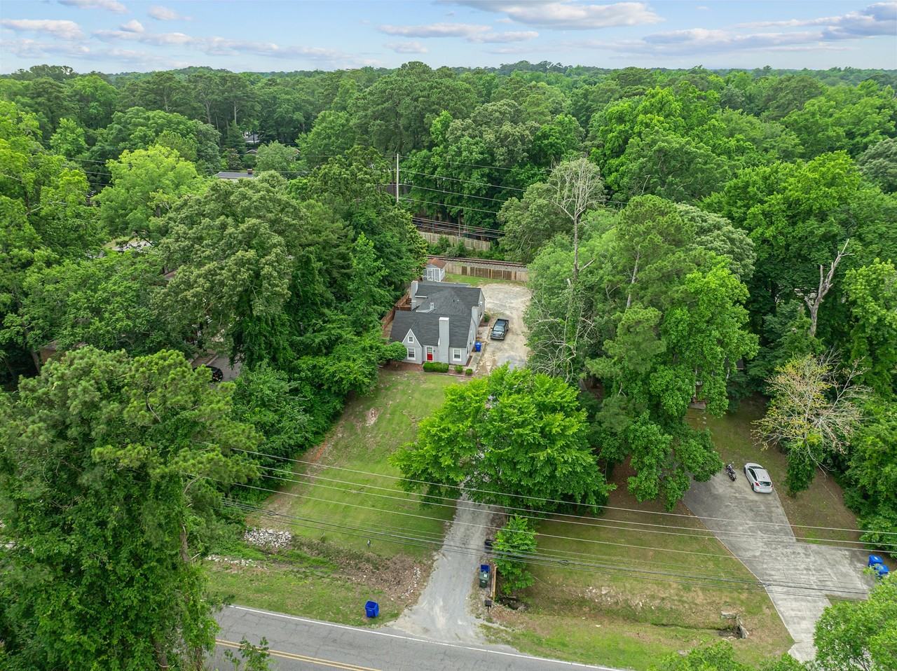 1202 E 14th St #C - Photo 6 of 33