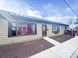 featured image of 11 N Chestnut St #A