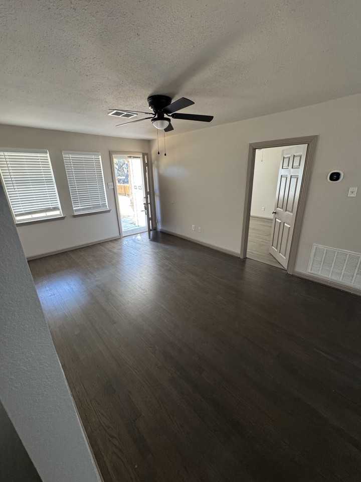 9410 Campbell Rd #NA - Photo 7 of 13