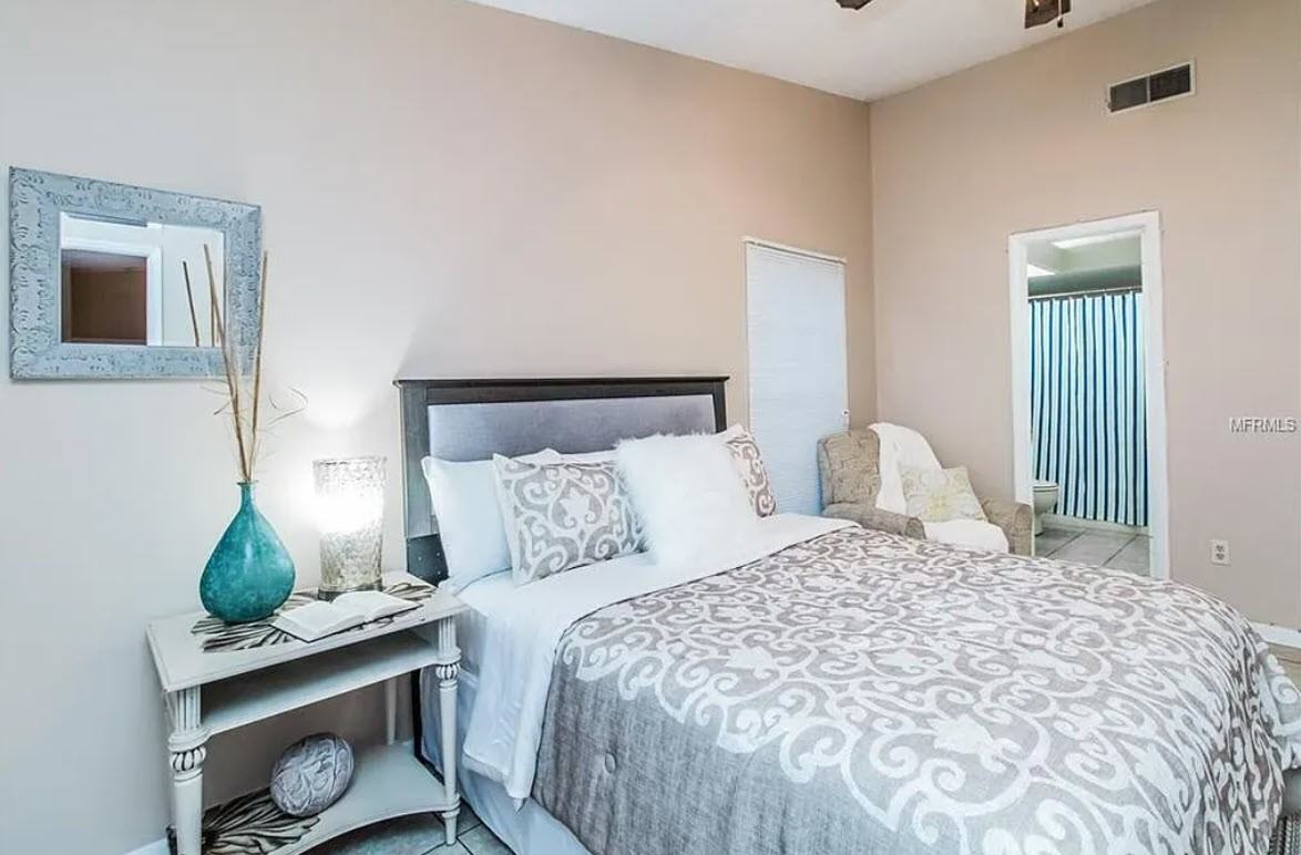 526 Oak Creek Dr #NA - Photo 4 of 13