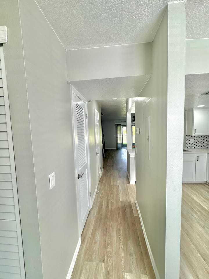 16565 Brigadoon Dr - Photo 5 of 21