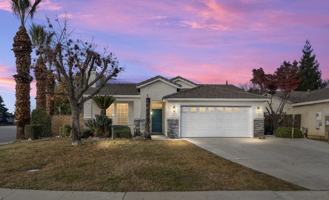 featured image of 8510 Mainsail Dr #NA