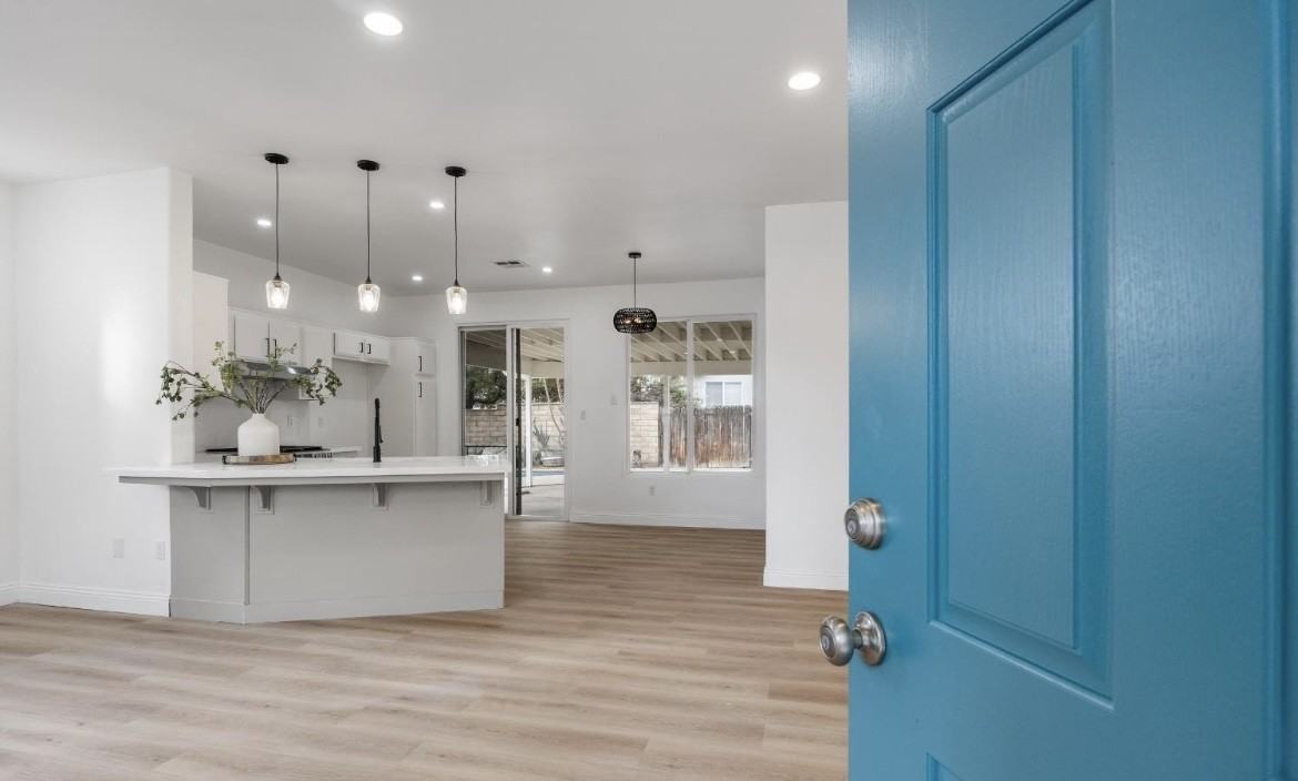 8510 Mainsail Dr #NA - Photo 4 of 19