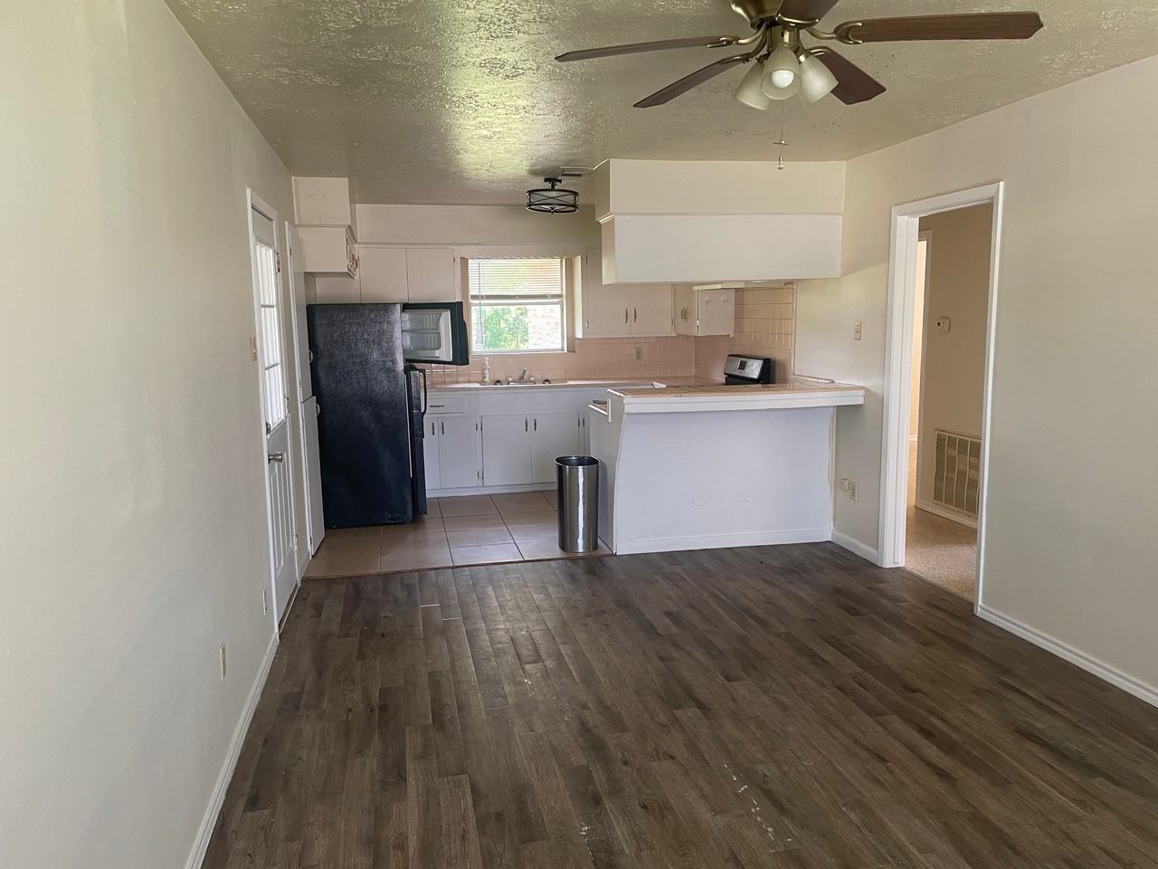 2505 Johnston St #NA - Photo 4 of 18