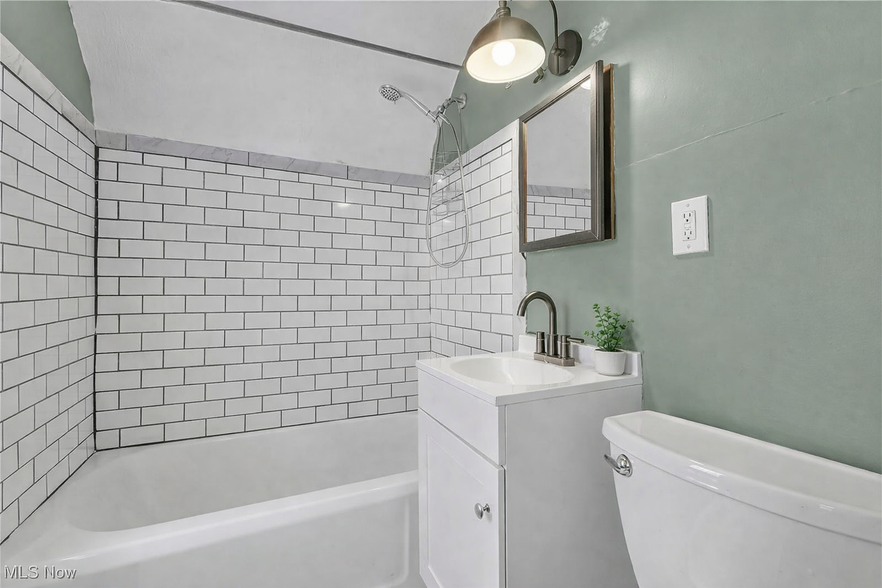 27125 Mallard Ave #NA - Photo 4 of 4