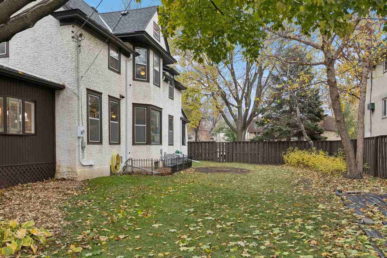 3220 Minnehaha Ave #1 - Photo 5 of 19