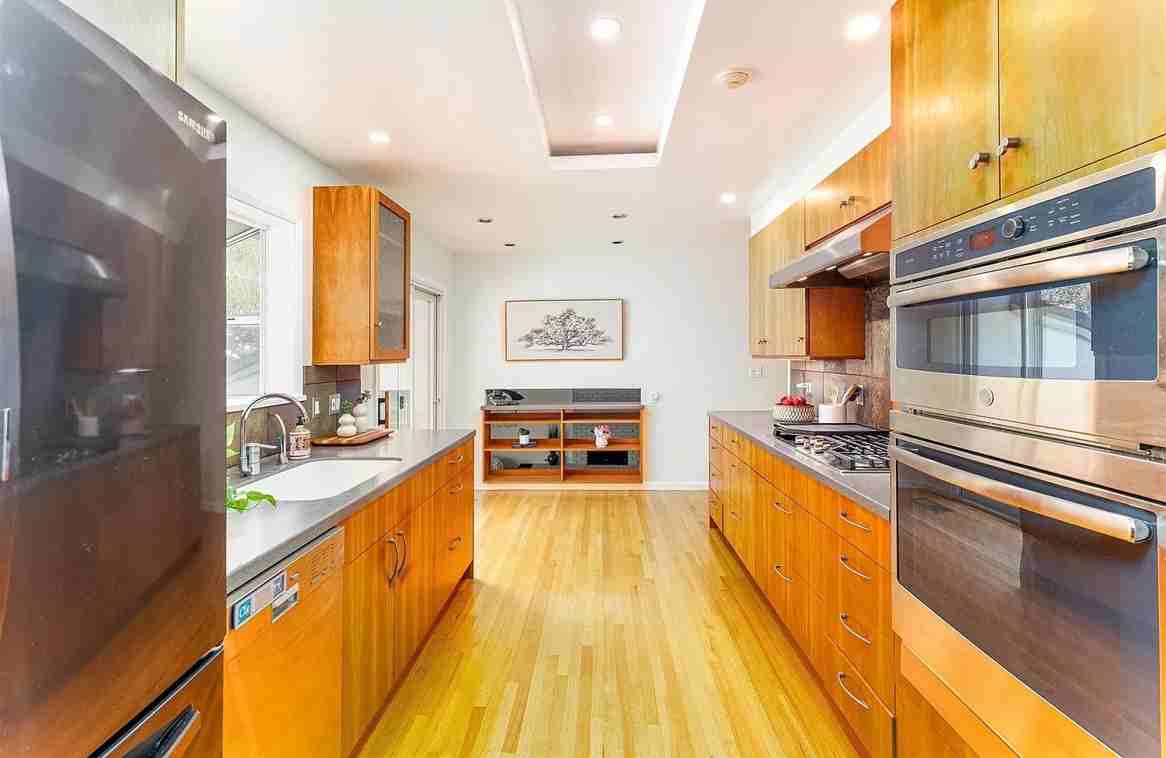 7684 Surrey Ln #NA - Photo 6 of 20