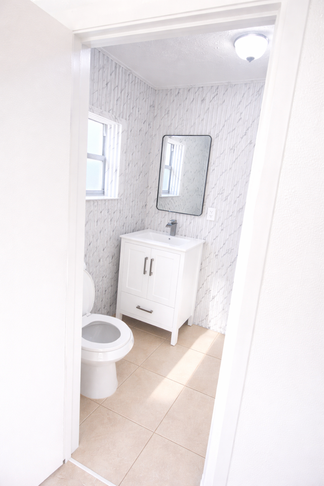 4441 Sw 18th St #NA - Photo 4 of 8