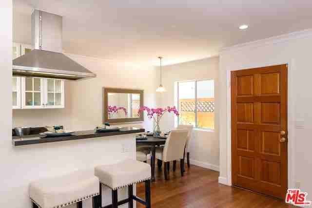 922 16th St #3 - Photo 5 of 20