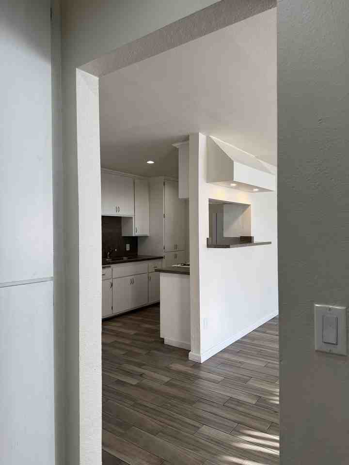 25452 Cole St #XX - Photo 6 of 12