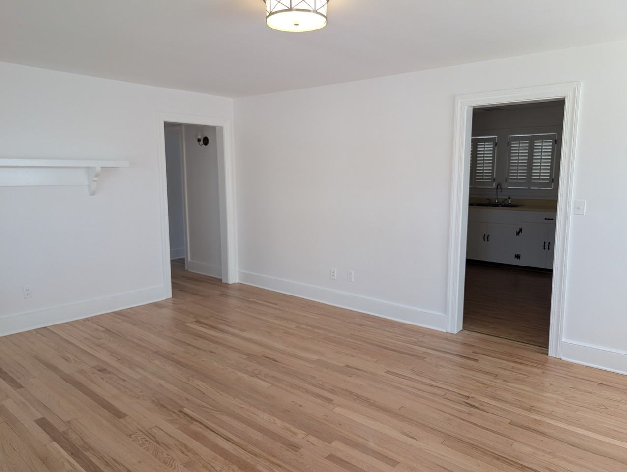 2212 Birch Ave - Photo 2 of 6