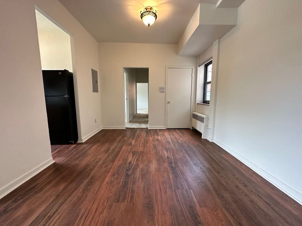 5320Fifth - Photo 5 of 31