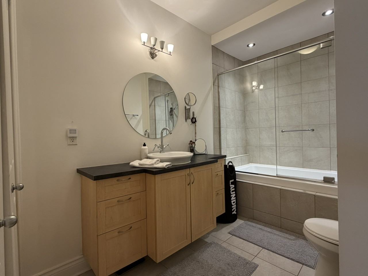 849 Rue du Glacis - Photo 7 of 11