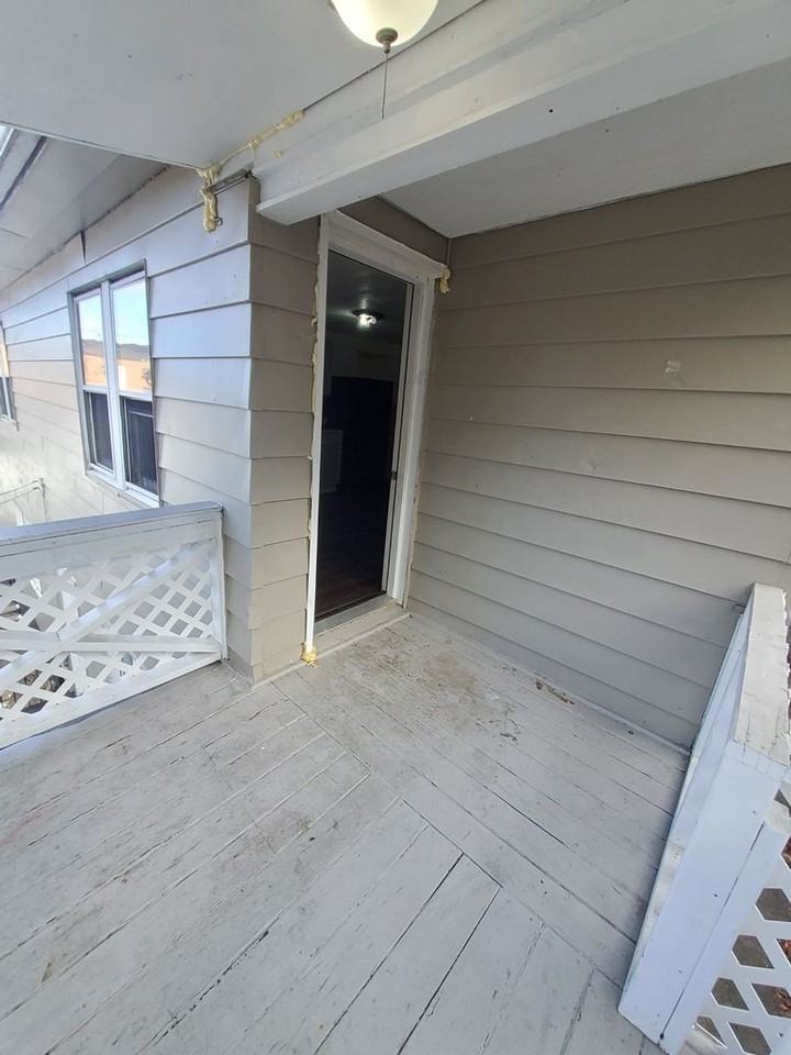 Spring 277 E - Photo 7 of 20