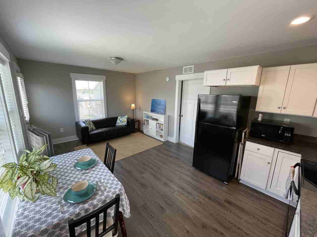 337 Miles Aly - Photo 2 of 7