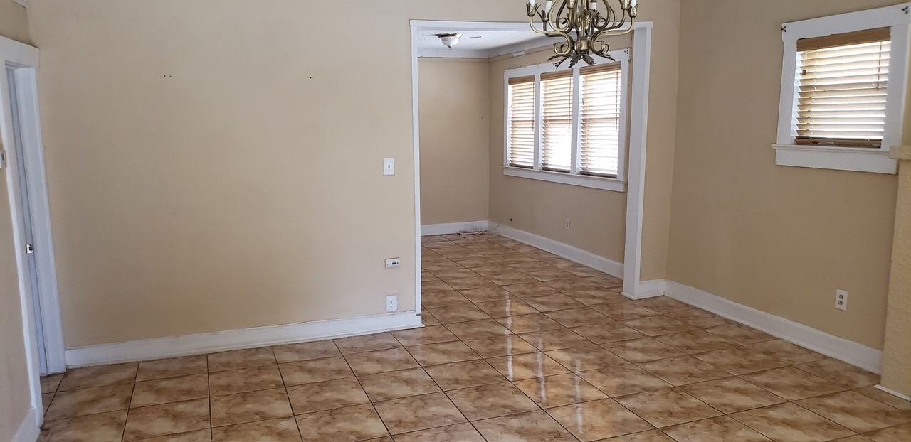 343 S Glenwood St Unit A #NA - Photo 4 of 17