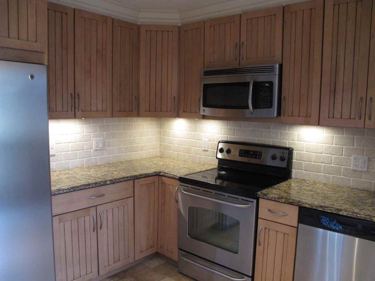 100 Myrtle Ave #15 - Photo 4 of 8