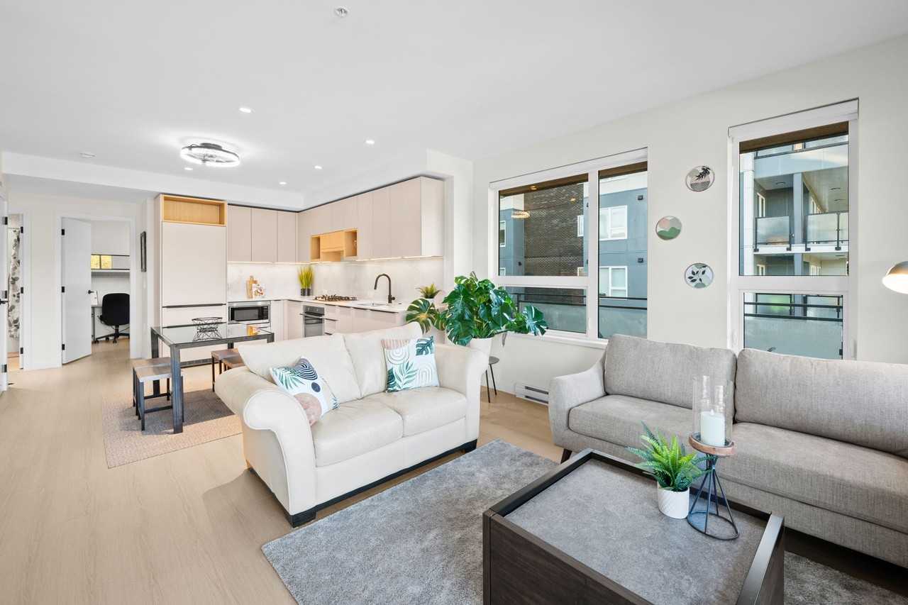 2015 Saint Johns Street - Photo 5 of 32