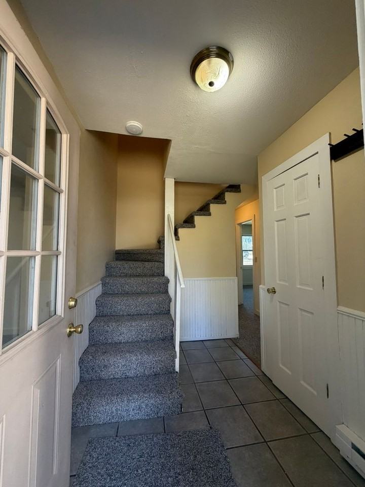 622 Teocalli Rd - Photo 3 of 36