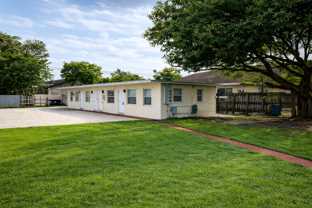 316 NE 3 St - Photo 1 of 1